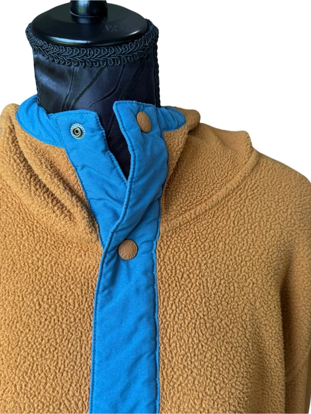 The North Face Men’s XL Campshire Brown Blue Fleece Hoodie